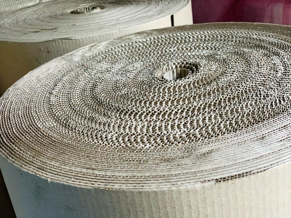 CORRUGATED PAPER ROLL